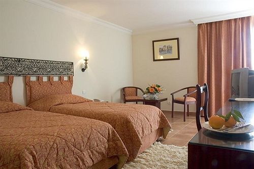 Hotel Golden Tulip Farah Churibka Zewnętrze zdjęcie