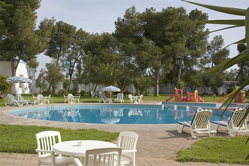 Hotel Golden Tulip Farah Churibka Zewnętrze zdjęcie
